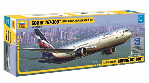 Пассажирский авиалайнер Боинг 767-300